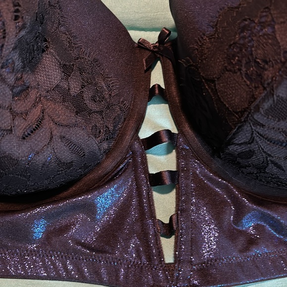 NWT Cacique Foil Shine Longline Balconette Bra, size 42 DDD - Picture 3 of 11